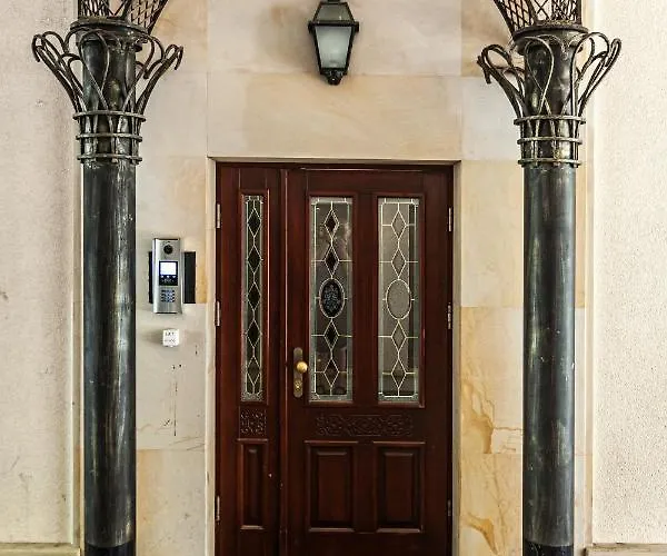 Trzy Gracje Monte Cassino Apartamento *